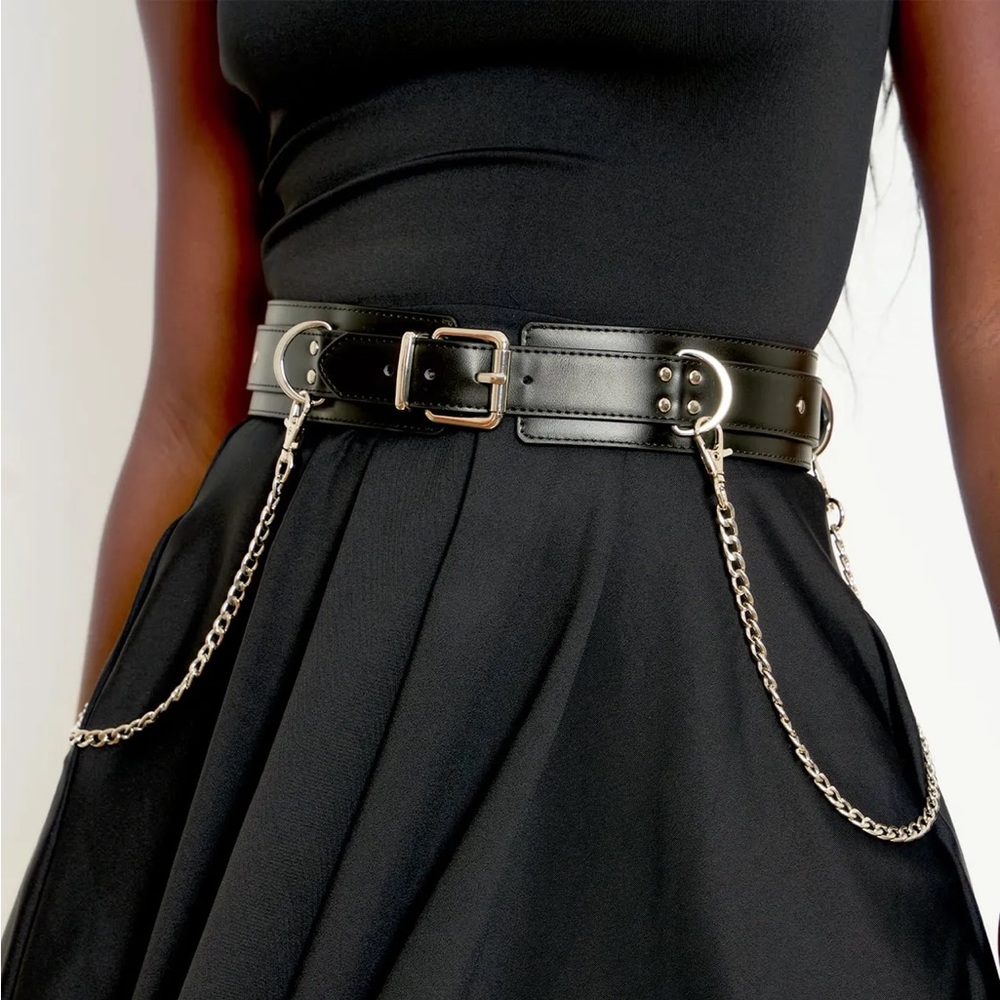 Chained Up Belt- Size M/L
